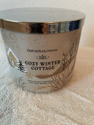 Bath & Body Works COZY WINTER COTTAGE 3 Wick Candle with Essential Oils NEW