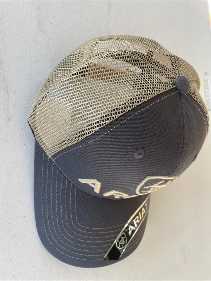 Gorra Ariat Para Hombres B-Fit Escudo Logo Malla Espalda Snapback Sombrero Foto 2 de 4