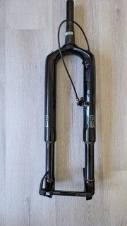 Rockshox RS1 120mm 27 5 Federgabel Lockout Schwarz mit Steckachse