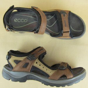 ecco hiking sandals womens