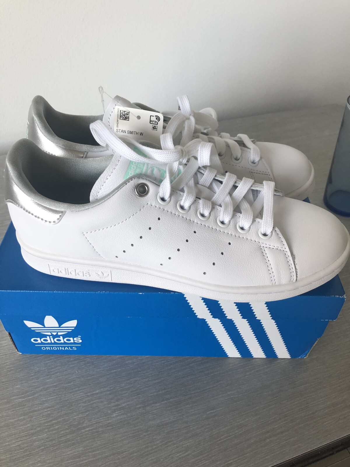 adidas stan smith women silver