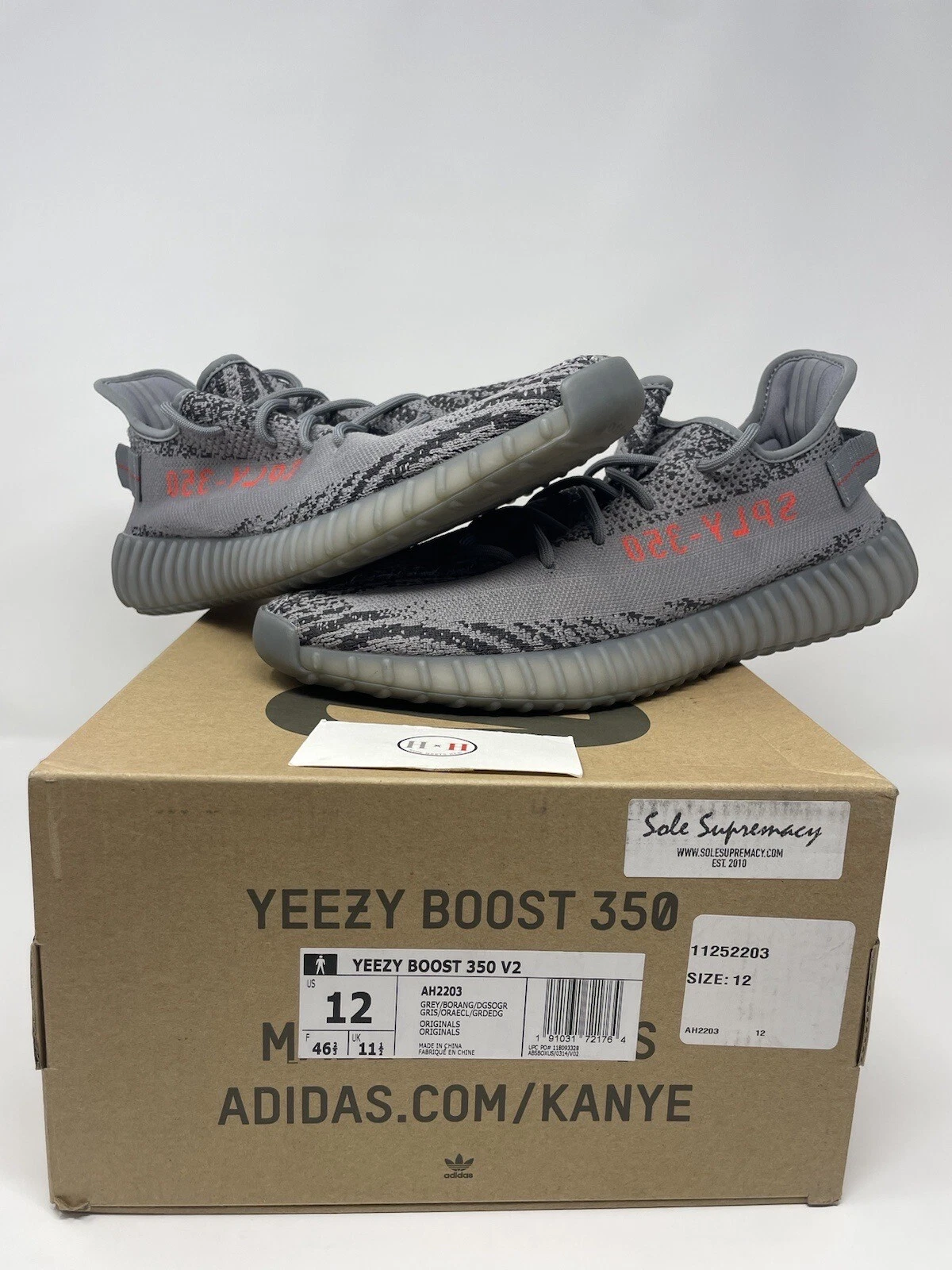 Yeezy Boost 350 V2 Beluga 2.0 taglia 12 autentico raro AH2203