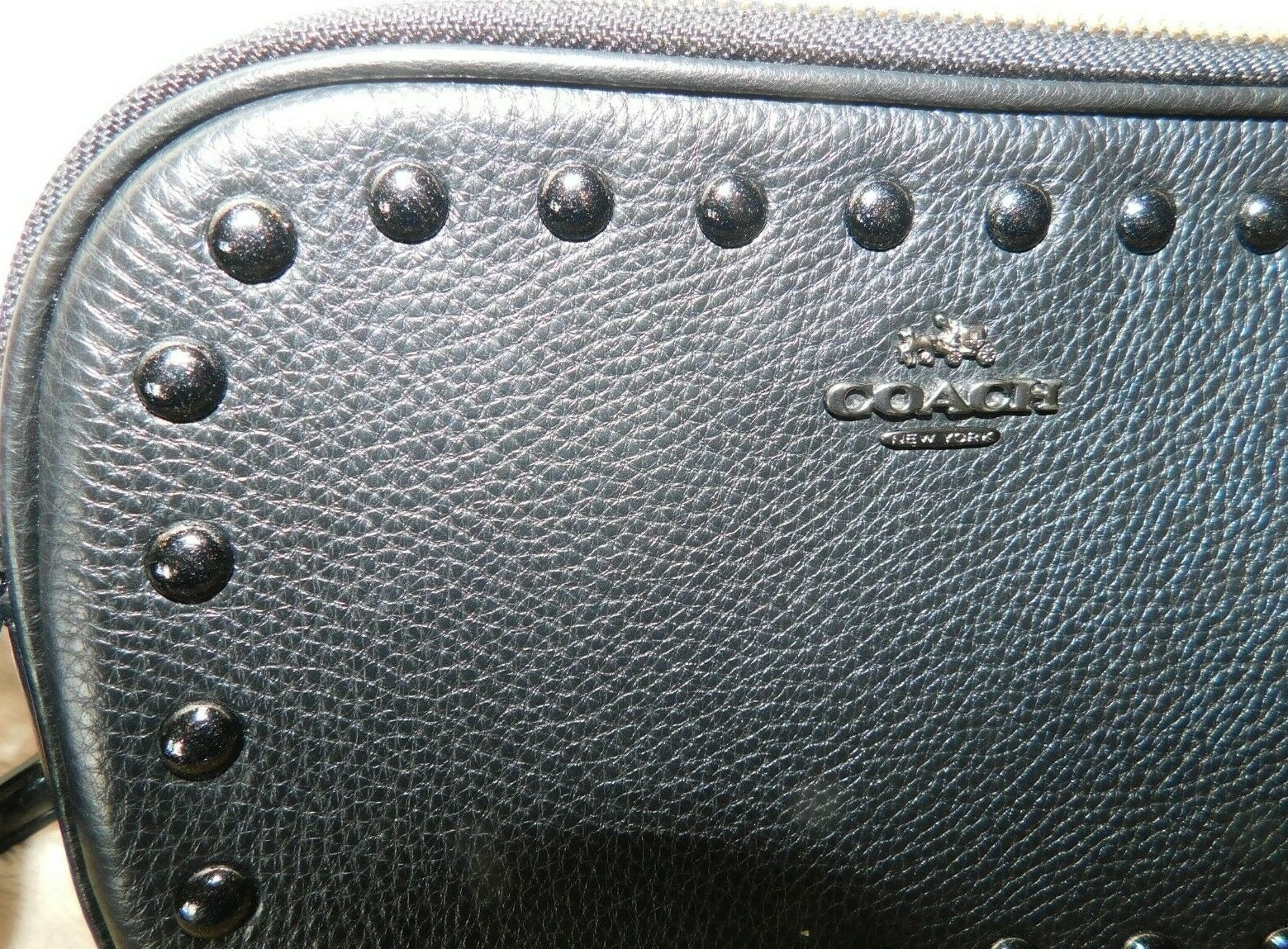 COACH F57587 SADIE CROSSBODY BAG BLACK PEBBLE LEATHER… Gem