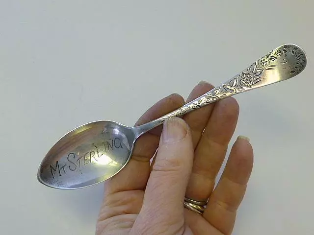 1895 Wendell Sterling Silver Souvenir Spoon Mount Mt STERLING ILLINOIS IL