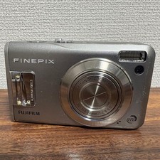 FUJIFILM FinePix F31fd Compact Digital Camera Tested with Battery and Charger
