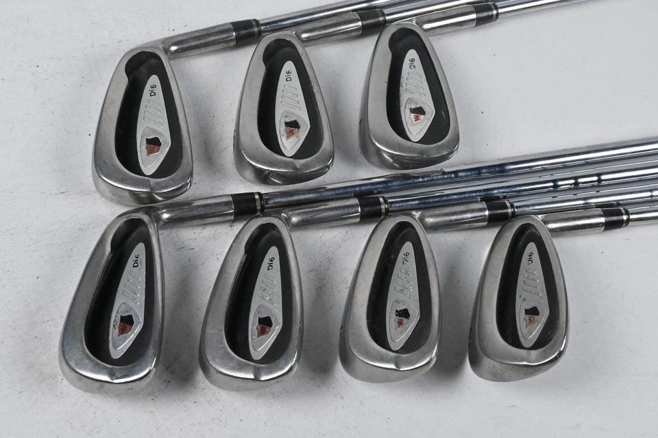 Wilson Di6 Irons / 5-PW+SW / Regular Flex Taper Tech Shafts - Image 2 of 4