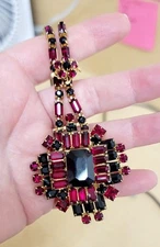 Vintage RARE Alice Caviness Red Black Rhinestone Geometric Flower Necklace