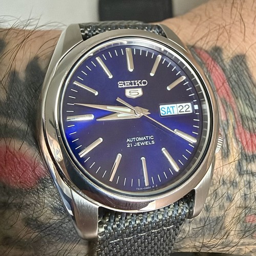 Seiko 5 SNKE51K1