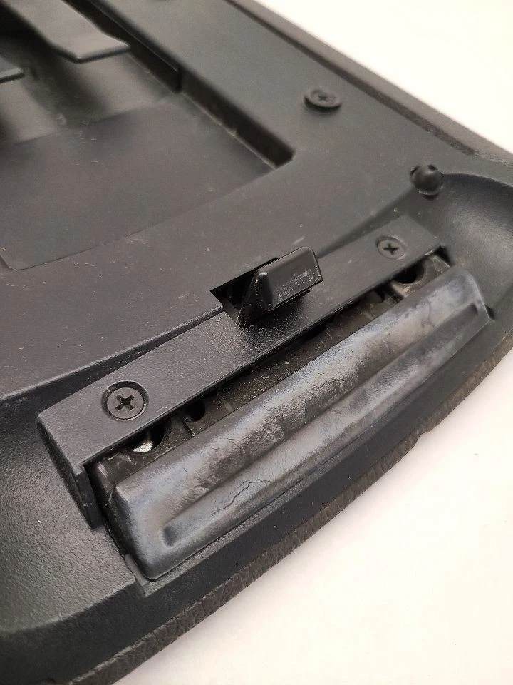 2005 2006 FORD MUSTANG Front Floor Console Lid 5R3Z6306024AAC  Foto 4 de 4