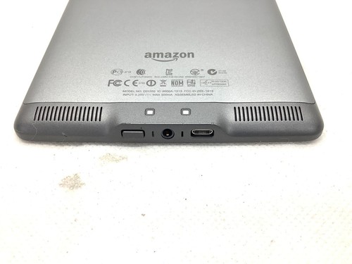Amazon Kindle Touch D01200 eBook Reader 4th Gen 4GB Wi-Fi 6in Silver - Picture 2 of 3