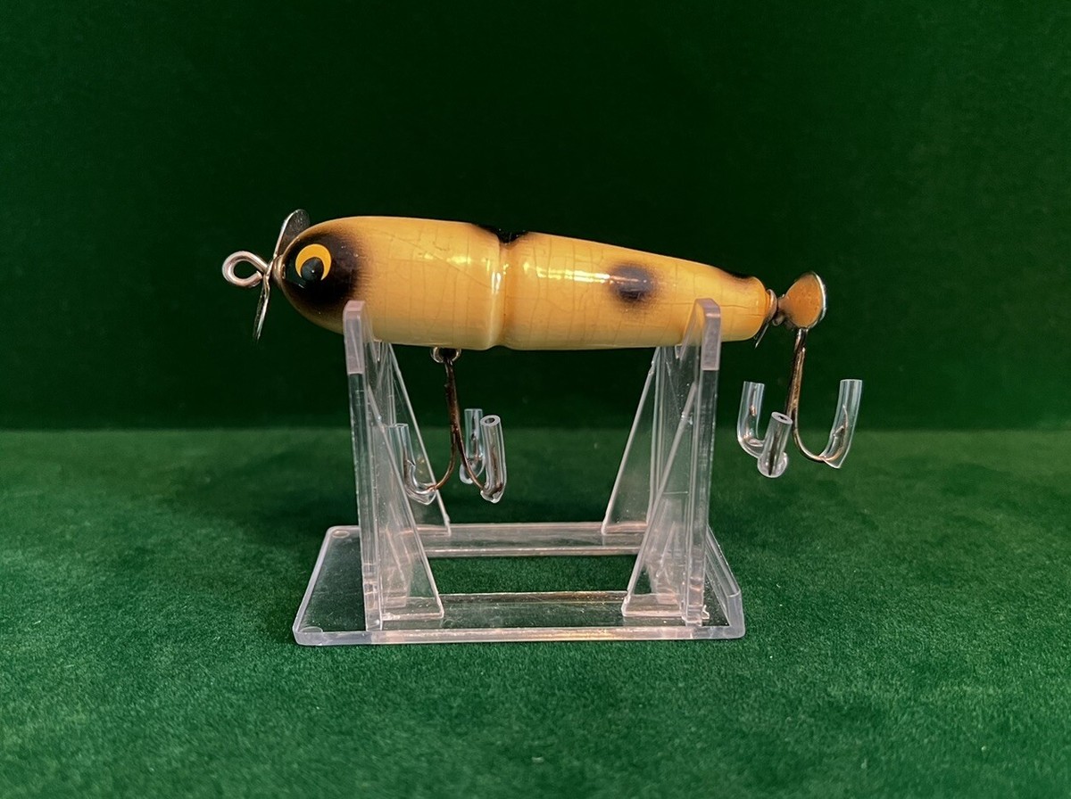 Vintage Hornet Lure Co. Hornet Sr. Fishing Lure, Pearl with Vintage Hornet Lure Co. Hornet Sr. Fishing Lure, Pearl with