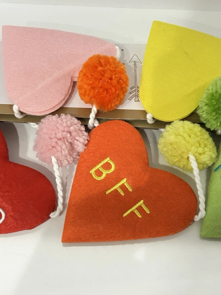 Guirnalda Corazón Caramelo Conversación San Valentín Fieltro Arco Iris Pom 6 pies ¡NUEVA! ❤️🧡💛 Foto 4 de 4