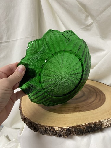 VTG Anchor Hocking Forest Green Glass “ Lotus Leaf” Plate Pressed Glass - Picture 3 of 6