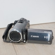Canon VIXIA HF200 HD Digital Camcorder WORKS LCD CRACK W battery
