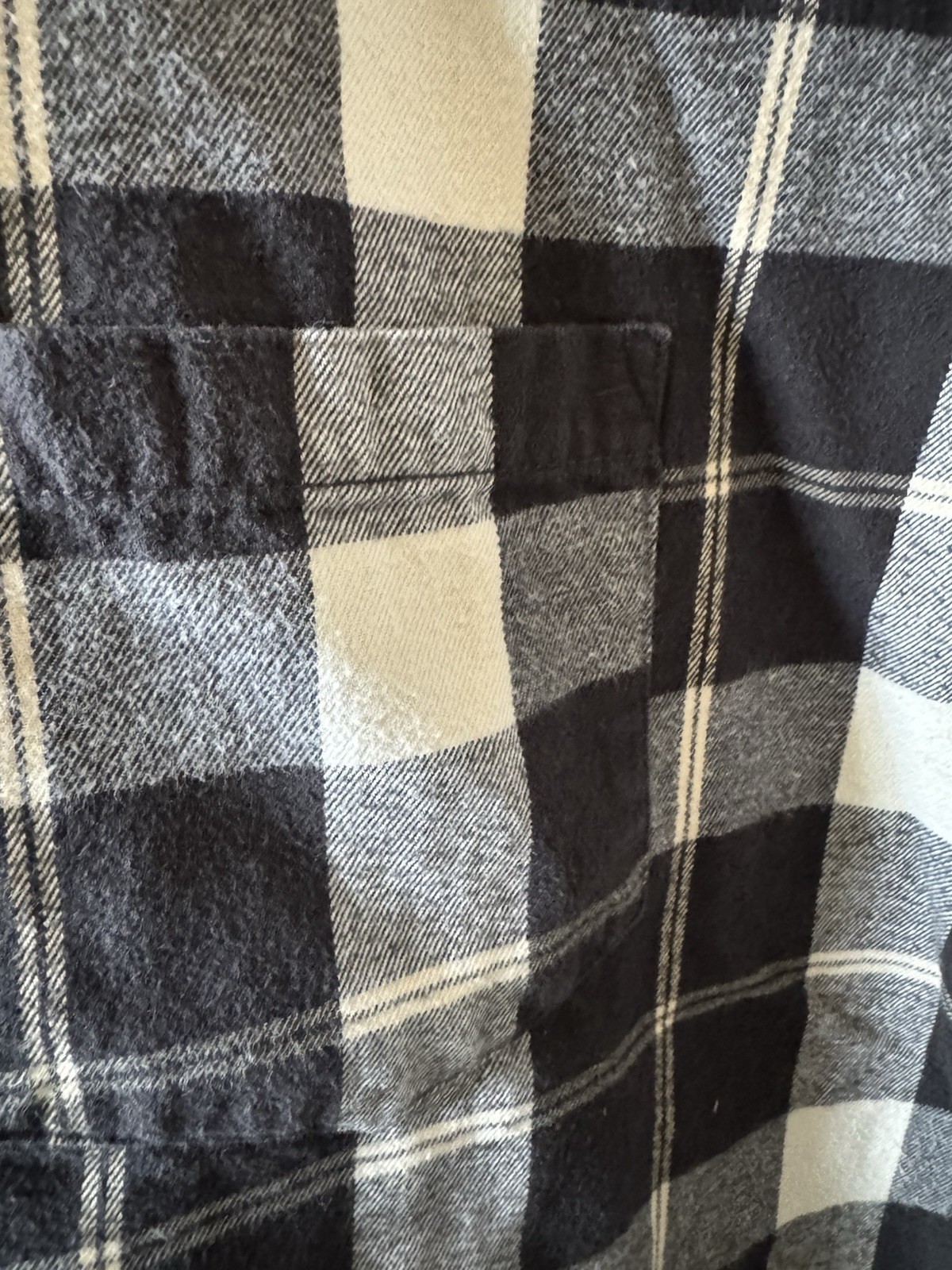 Universal Thread Flannel Long Sleeve Button Up Sh… - image 7