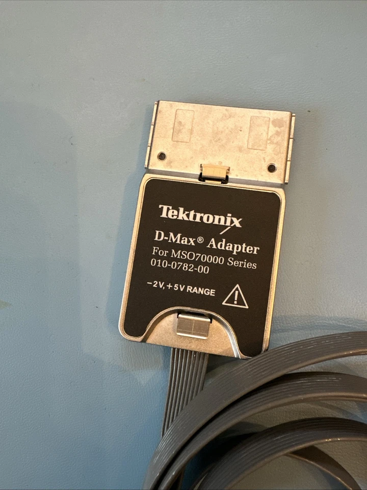 Adaptador Tektronix 010-0782-00 d-max PARA mso7000 Foto 3 de 4