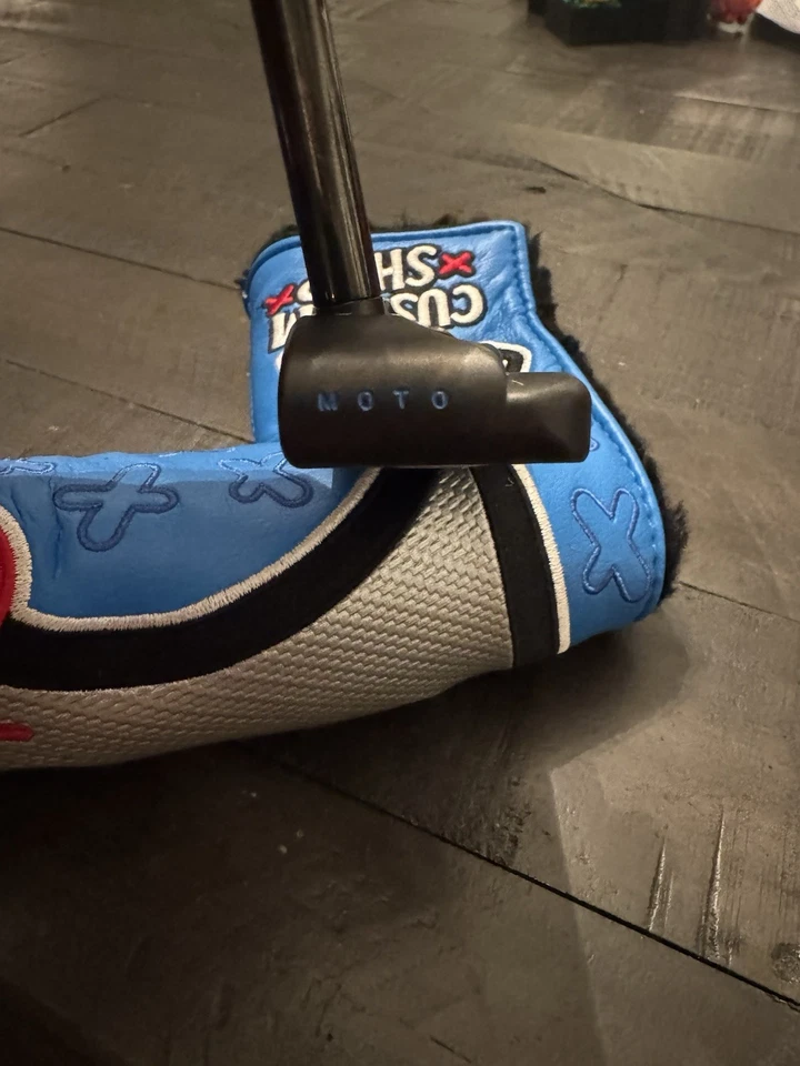 Scotty Cameron Laguna Putter Gallery Limited Edition 35" - Image 2 of 4