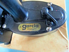 ~~VINTAGE GARCIA/ MITCHELL SALT WATER 302 SPINNING REEL~~NEW IN BOX~~MANUAL~~