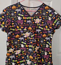 Basic 2 Pocket "Happy Haunting" Halloween Scrub Top Size L