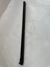 HONDA ACCORD FRONT RIGHT DOOR WINDOW INNER BELT WEATHERSTRIP SEAL OEM 2018-2022