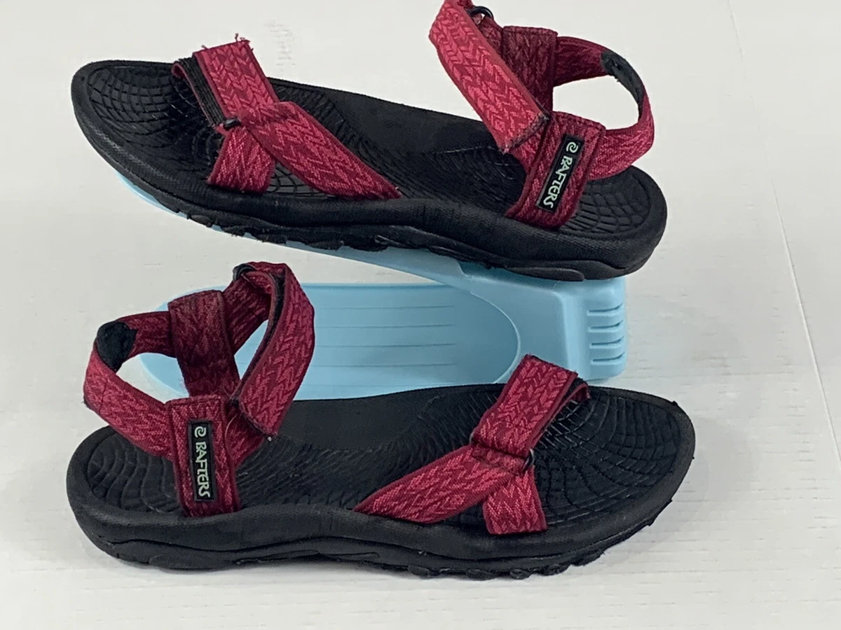 Rafters sandals store