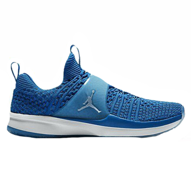 jordan trainer flyknit