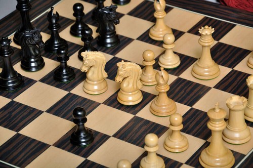 Library Imperial Collector Series Chess Set, Box & Board Combination - Ebony - Picture 3 of 12