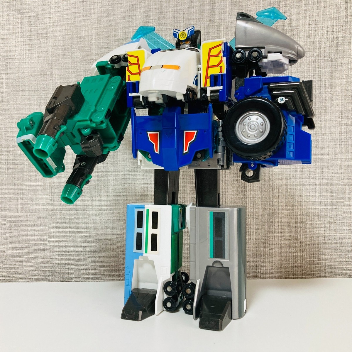 BANDAI Japan Brave Series DX Brave Command Dagwon Liner Express