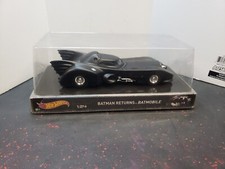 2014 HOT WHEELS BATMAN RETURNS BATMOBILE BLACK 1:24 DC COMICS - FACTORY SEALED!