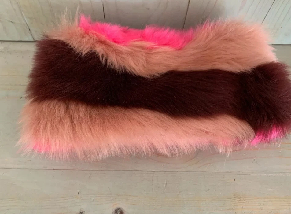 UGG PIEL DE OVEJA SNOOD REVERSIBLE MULTI ROSA BRILLANTE MUJER TALLA ÚNICA Foto 2 de 3