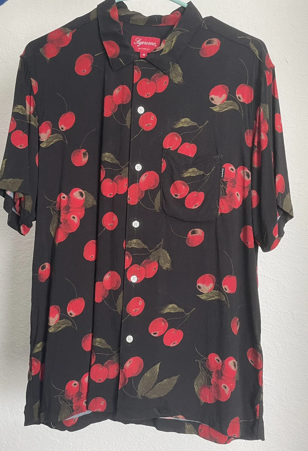 Supreme Cherry Rayon Black S/S Shirt SS19 Medium Size M Button Up Cherries 2019