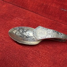 VINTAGE STERLING SILVER NURSERY RHYME BABY SPOON CURVED HANDLE 13.4 GRAMS k32 