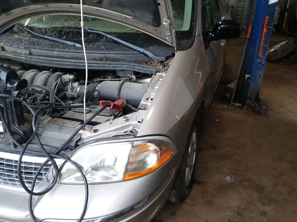 Panela de óleo compatível com 04-07 FREESTAR 2096975 - Imagem 3 de 4