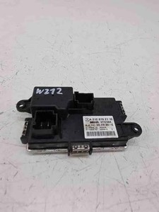 MERCEDES-BENZ E W212 Blower Fan Relay A2128702110 2.20 2013 32442718