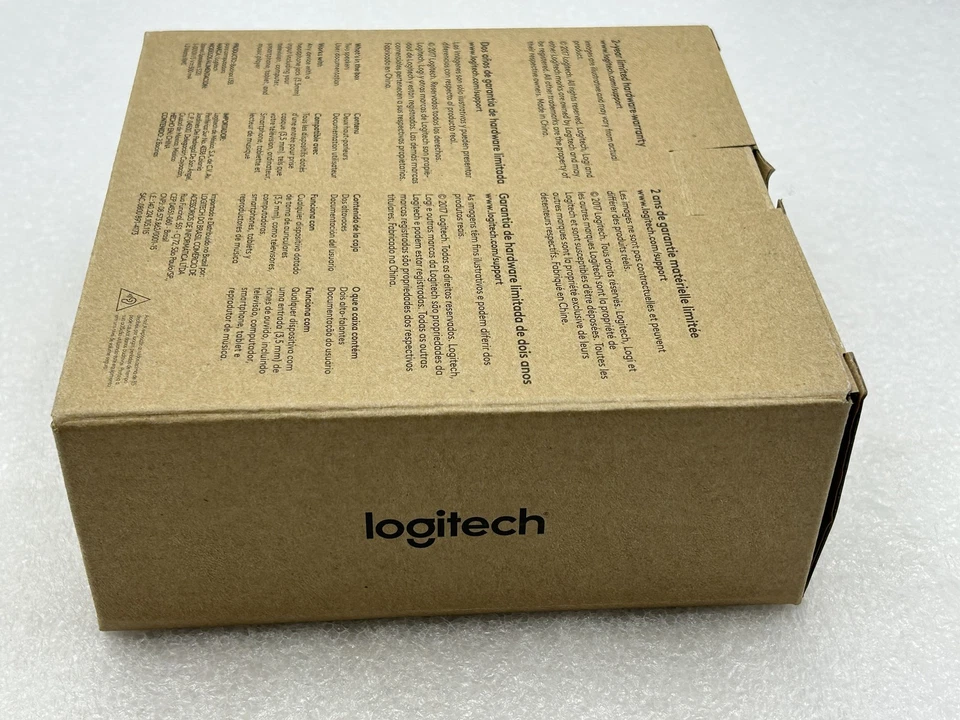 NEW Logitech S120 4.4 Watt - 2.0 Stereo Speakers Black (880-000403) For PC & Mac - Image 3 of 4