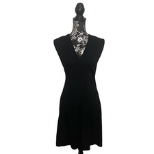 Everlane The Sleeveless V-Neck Flare Little Black Dress Cocktail Party Size 4