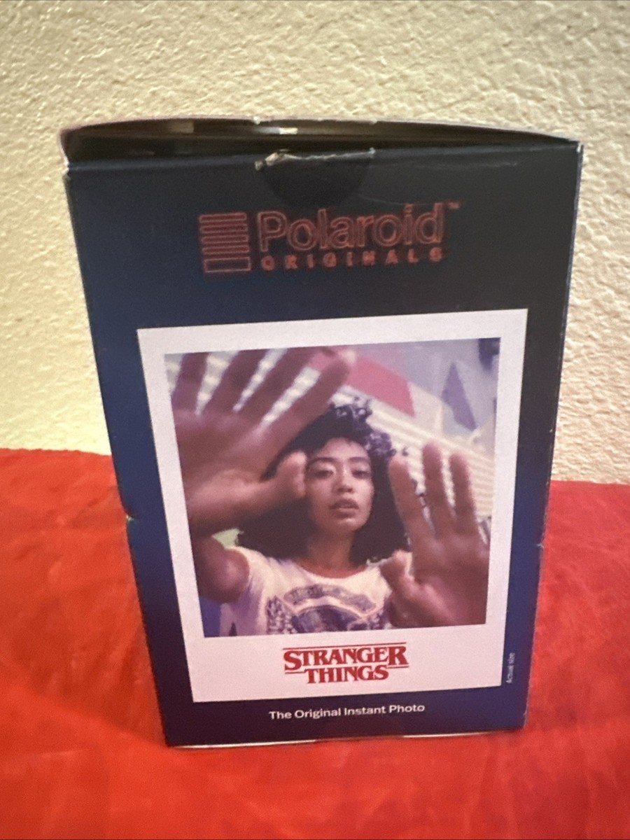 STRANGER THINGS Polaroid 9017 OneStep Instant Film Camera