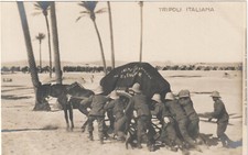 GUERRA ITALO/TURCA 1911 ATTRAVERSO IL DESERTO PER RAGGIUNGERE L'ACCAMPAMENTO