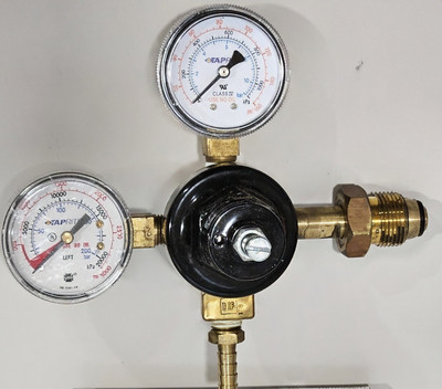 TapRite 5741PMHPNT Dual Nitrogen Tap CO2 Regulator Gauge High Pressure
