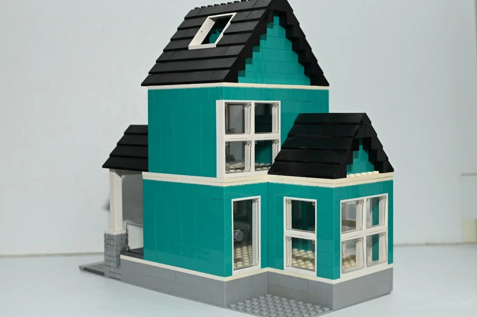 Casa de Ladrillos Turquesa Oscuro Modular Ciudad Modelo Personalizado Construido con Ladrillos Foto 4 de 4
