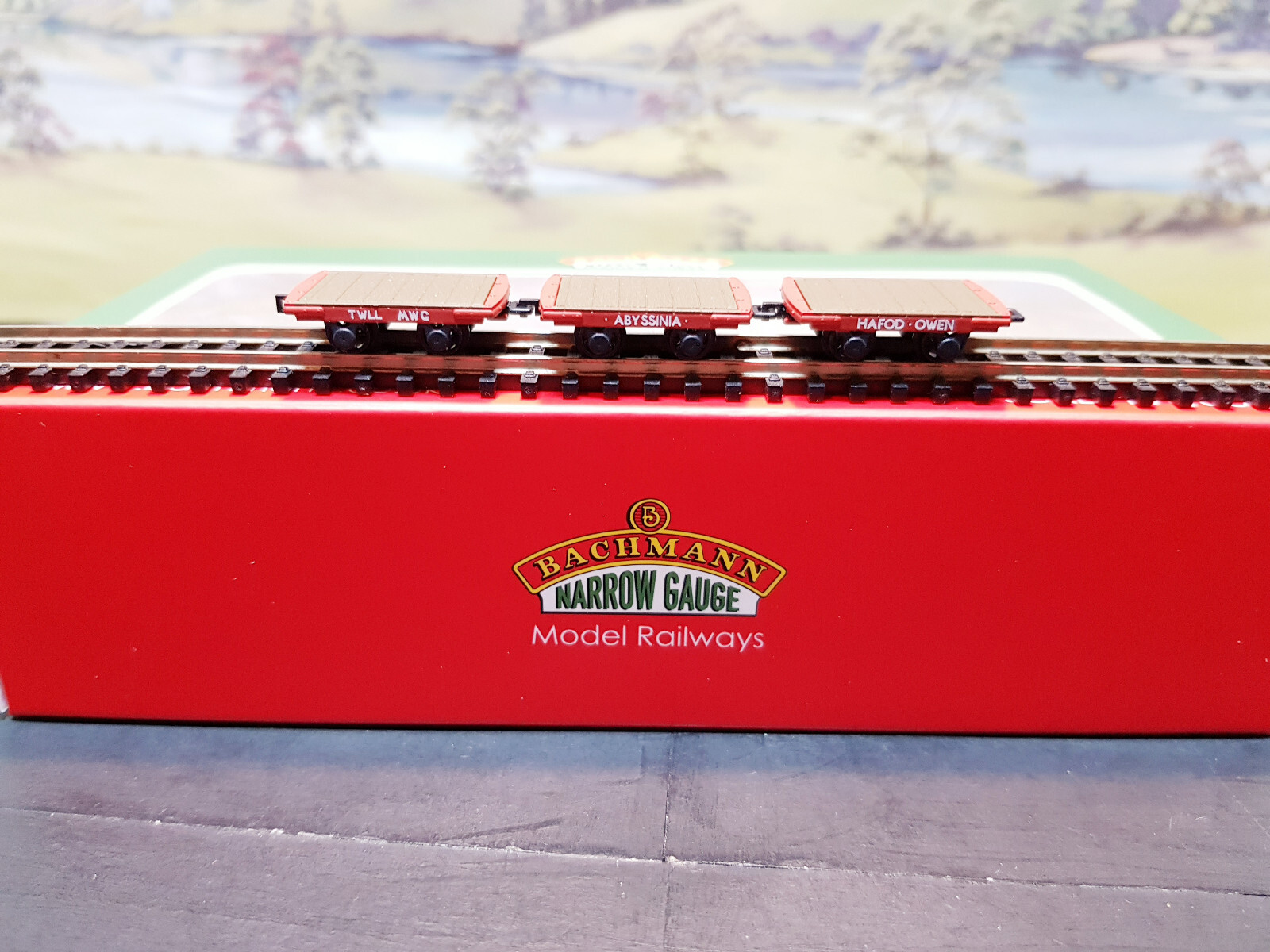 393-226 Bachmann Narrow Gauge Set of Dinorwic Slate Wagons Red