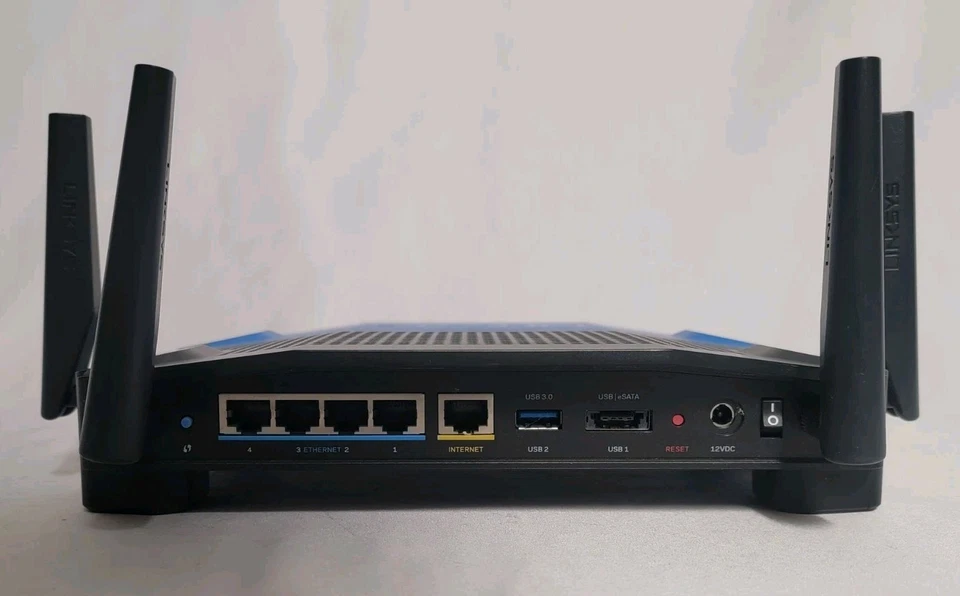 Linksys WRT1900ACS AC1900 Dual-Band Gigabit Wi-Fi Router - Image 3 of 3