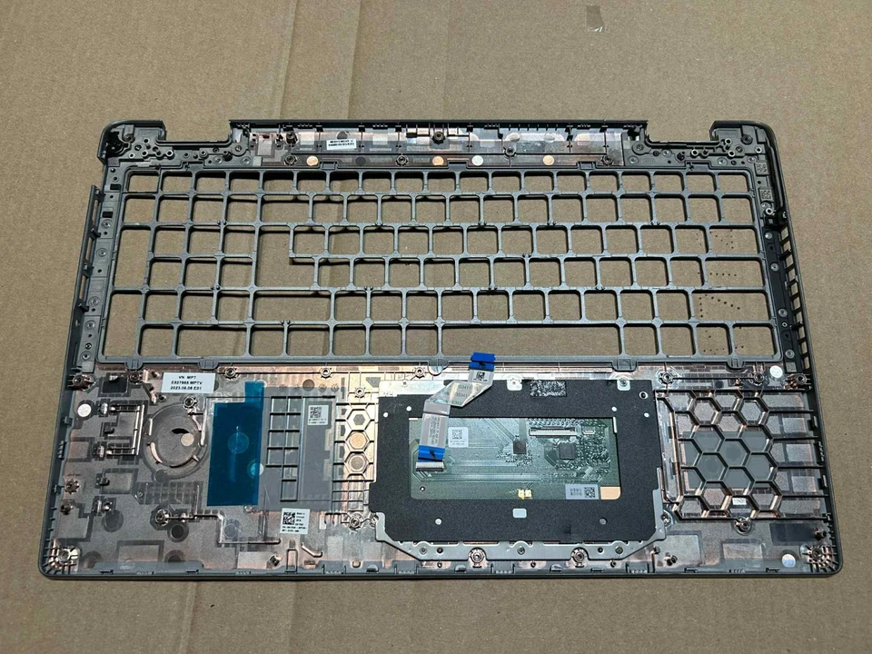 Dell Precision 3580 M3580 reposamanos estuche superior panel táctil N1Y6M 0N1Y6M plateado Foto 2 de 4