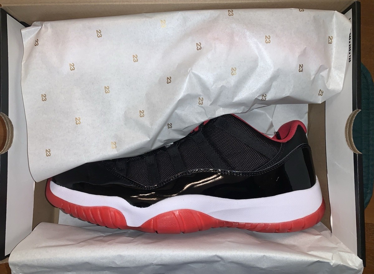 Nike Air Jordan Retro 11 XI Low Playoffs Bred Red Insole sz 13 DS