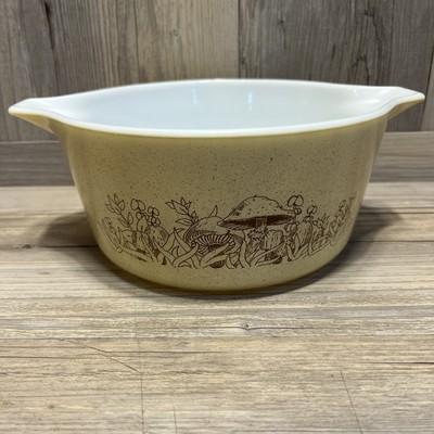Vintage Pyrex Casserole Dish Mushroom Forest Fancies 474 B 1.5 L No Lid