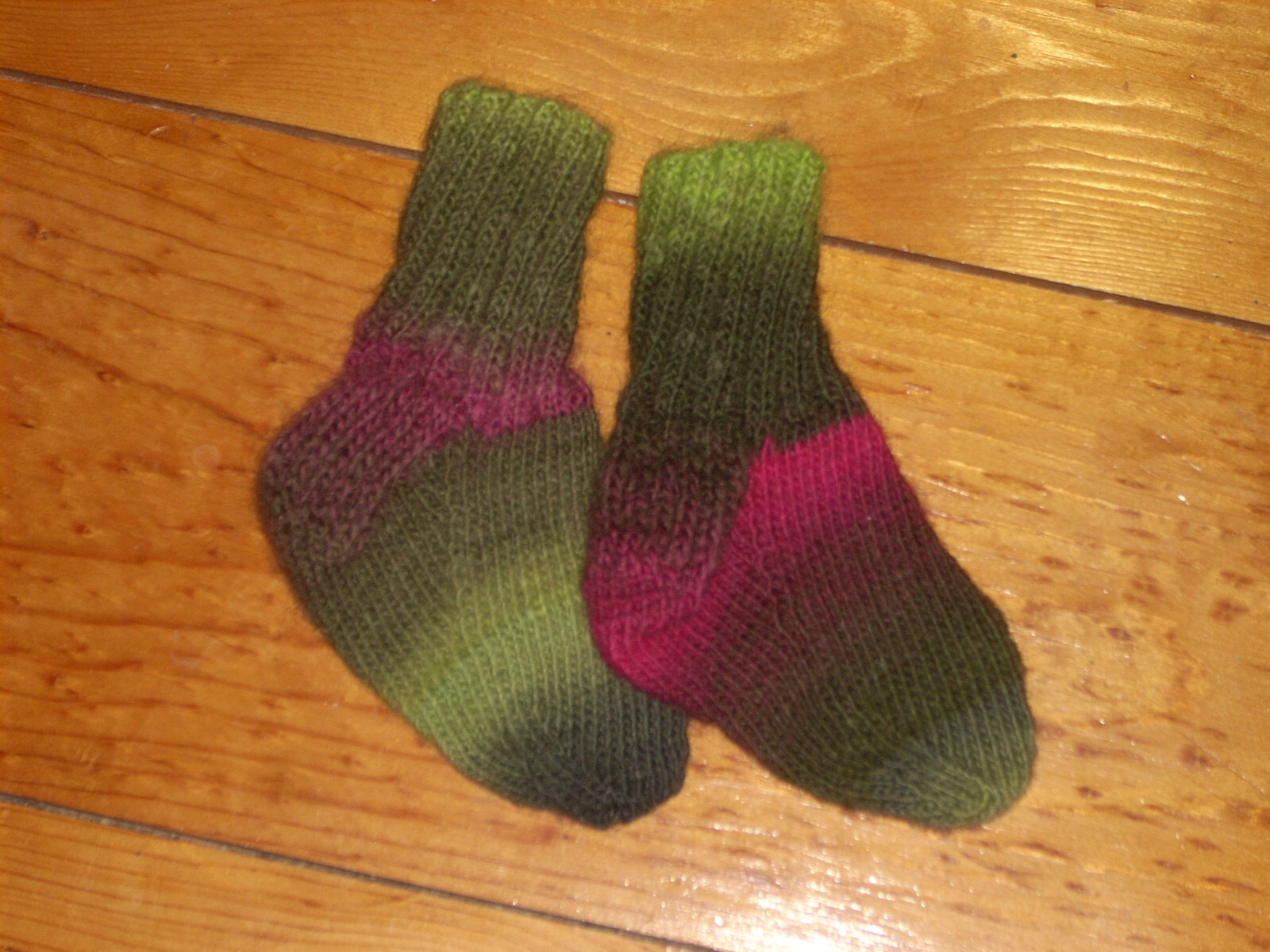 SAOLA 18 24 mos. Calzini bambino in lana lavorati a mano