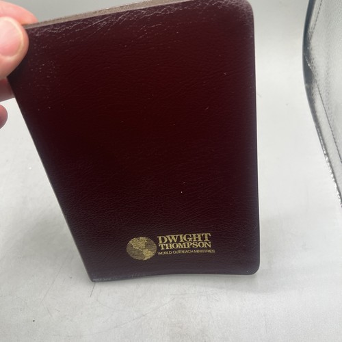 The New Testament Of Our Lord and Savior Genuine Leather 1988 - Picture 13 of 15