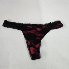 Frederick's Of Hollywood Women Panties Medium Black Thong Red Floral Lace NWT