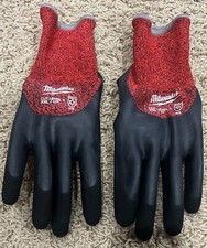 Milwaukee Red Latex Level 4 Cut Resistant Insulated Winter Dipped Work Gloves