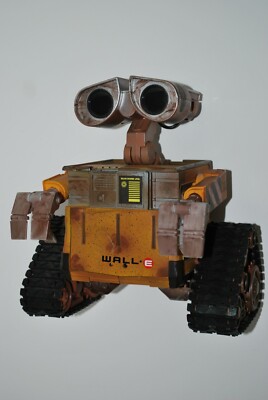 Disney Store Exclusive (Rare) First Edition Wall-E Robot -Remote it's not includ